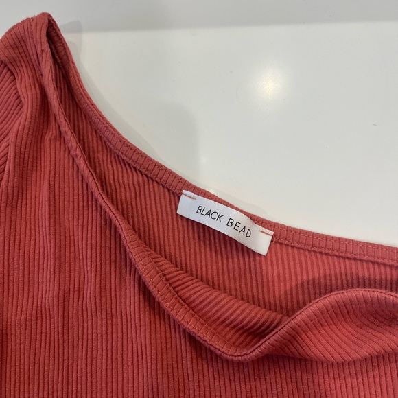 One shoulder pink crop top - Picture 2 of 3